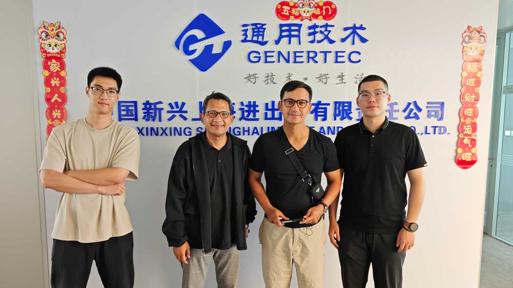 Indonesian buyers purchase drones and intelligent communication system equipment