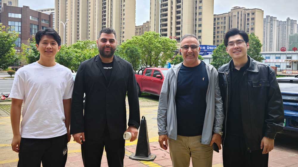Iranian customers visited our company to discuss the purchase of bulletproof materials and bulletproof panels