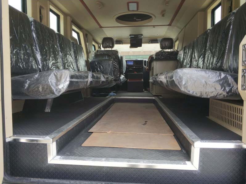 JLS5103XFB Anti-riot Armored Vehicle5