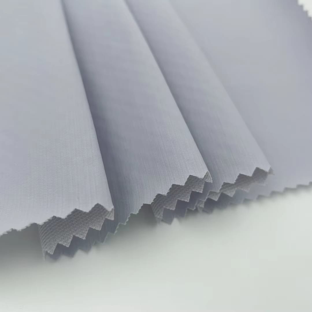 30D Nylon 4 Way Stretch Tricot Windproof Waterproof Fabric (2) 30D Nylon 4 Way Stretch Tricot Windproof Waterproof Fabric (2)