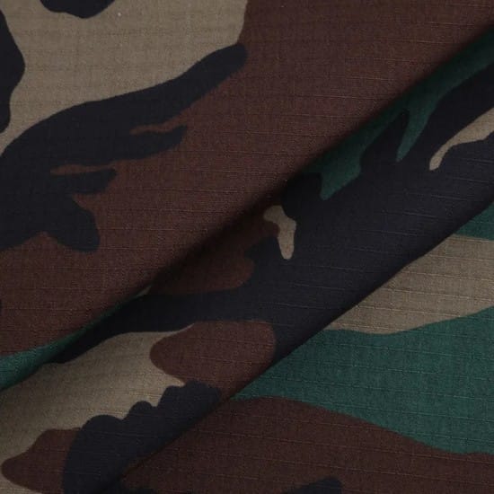 Factory Direct Supply Textiles Tear Proof Polyester Cotton Foreign Military Camouflage Cloth Plaid Fabric (5) Factory Direct Supply Textiles Tear Proof Polyester Cotton Foreign Military Camouflage Cloth Plaid Fabric
