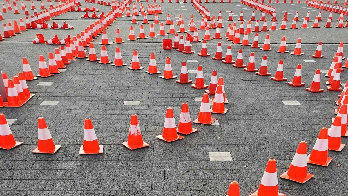 Top--Police-Traffic-Batons